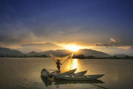 Fostering Solutions and Collaboration for a Sustainable Mekong River Delta